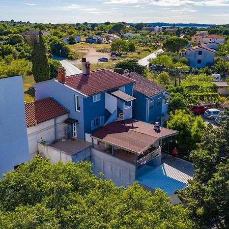 Apartman Ana Štinjan Esterno foto