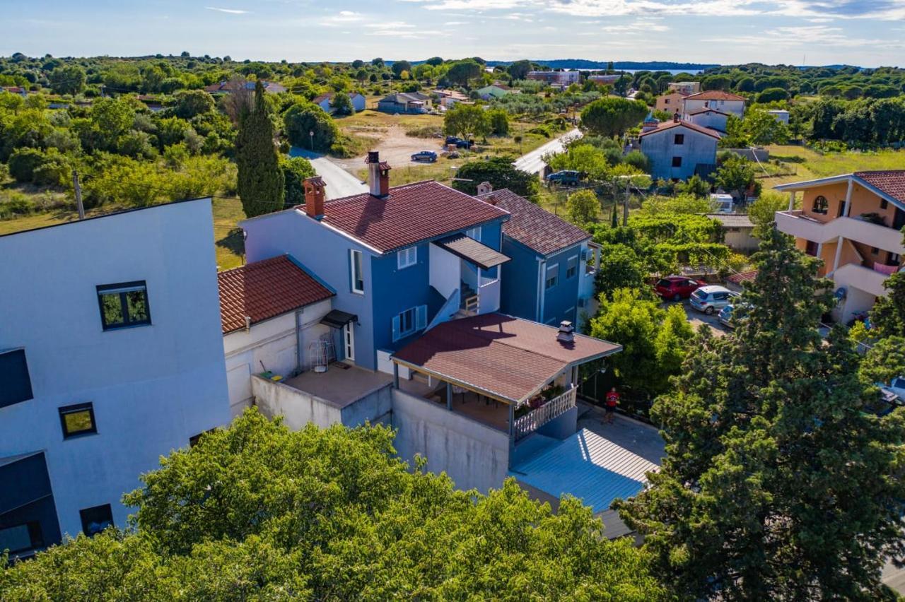 Apartman Ana Štinjan Esterno foto