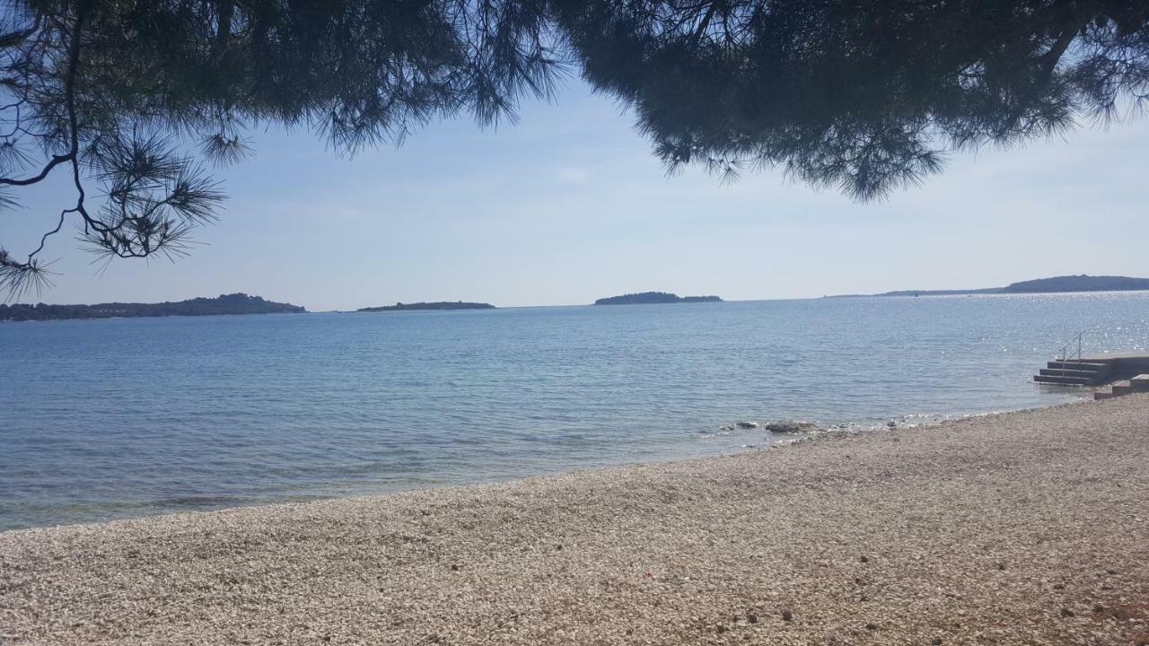 Apartman Ana Štinjan Esterno foto